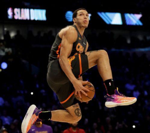 戈登国产扣篮大赛视频,激情四溢，扣篮盛宴再现巅峰